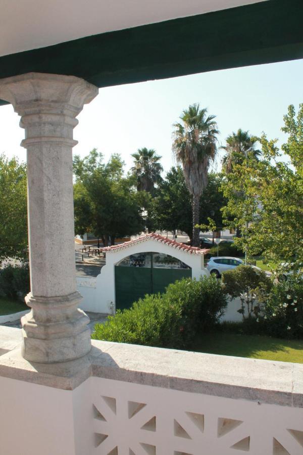 Casa Do Infante Pensionat Ferreira Do Alentejo Exteriör bild